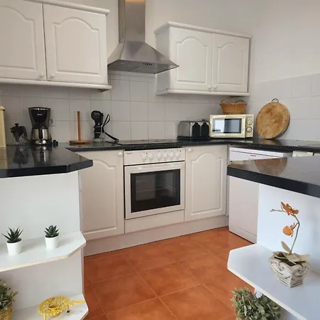 Casa Georgiana, Playa Blanca, Private Heated Pool Villa *