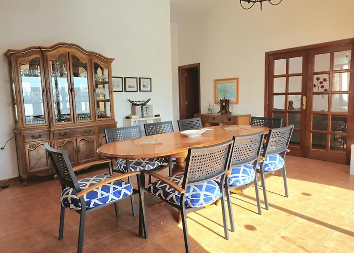 Casa Georgiana, Playa Blanca, Private Heated Pool 빌라 플라야블랑카